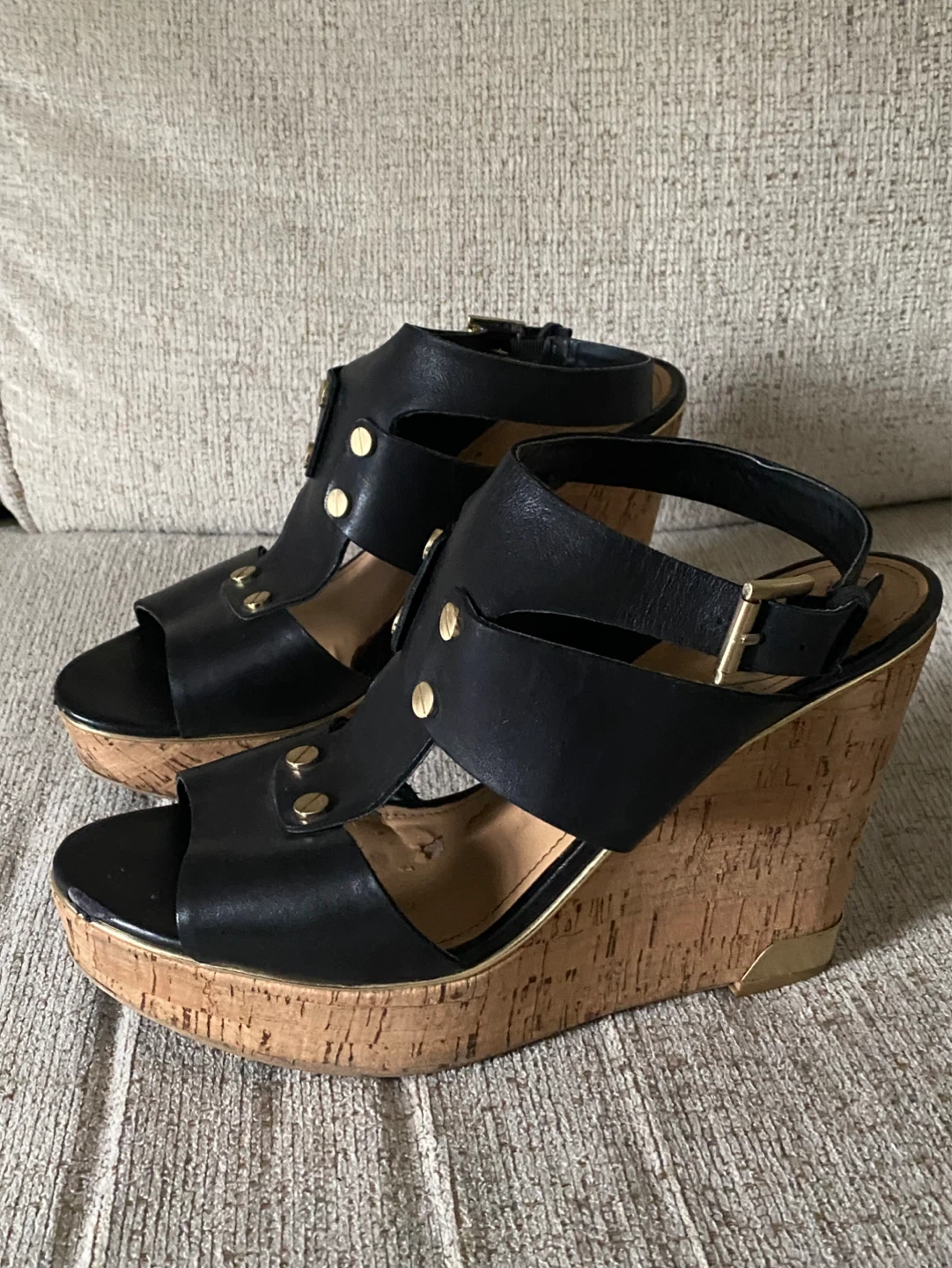 Guess Wedge Sandals, size 8