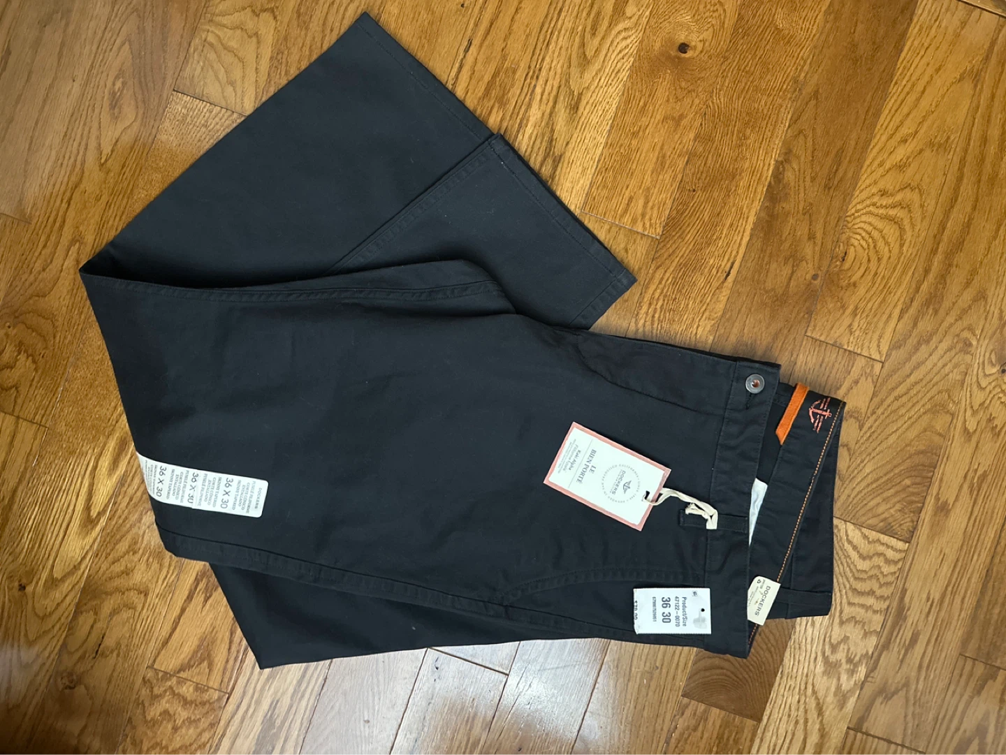 New Dockers 36x30 Black pants