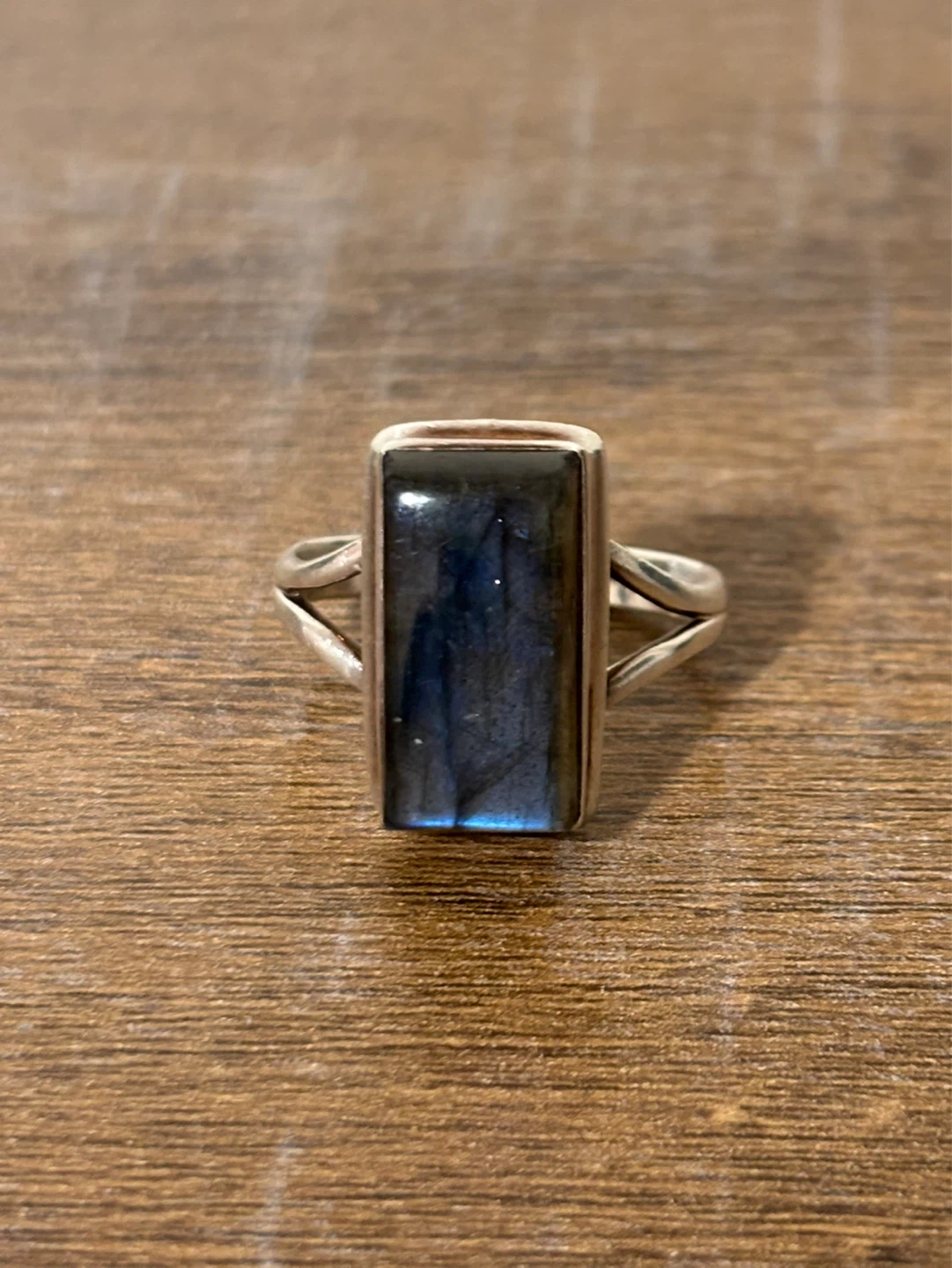 Labradorite ring