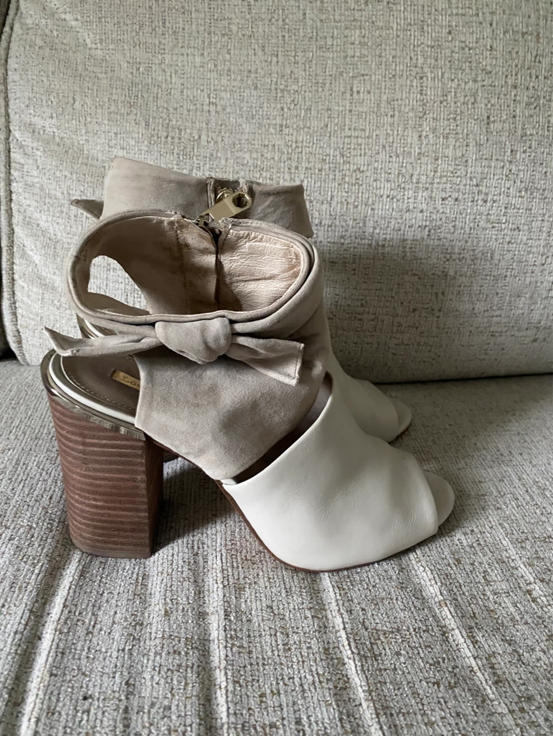 Beige Suede and Leather Peep-Toe Heeled Booties - photo 4