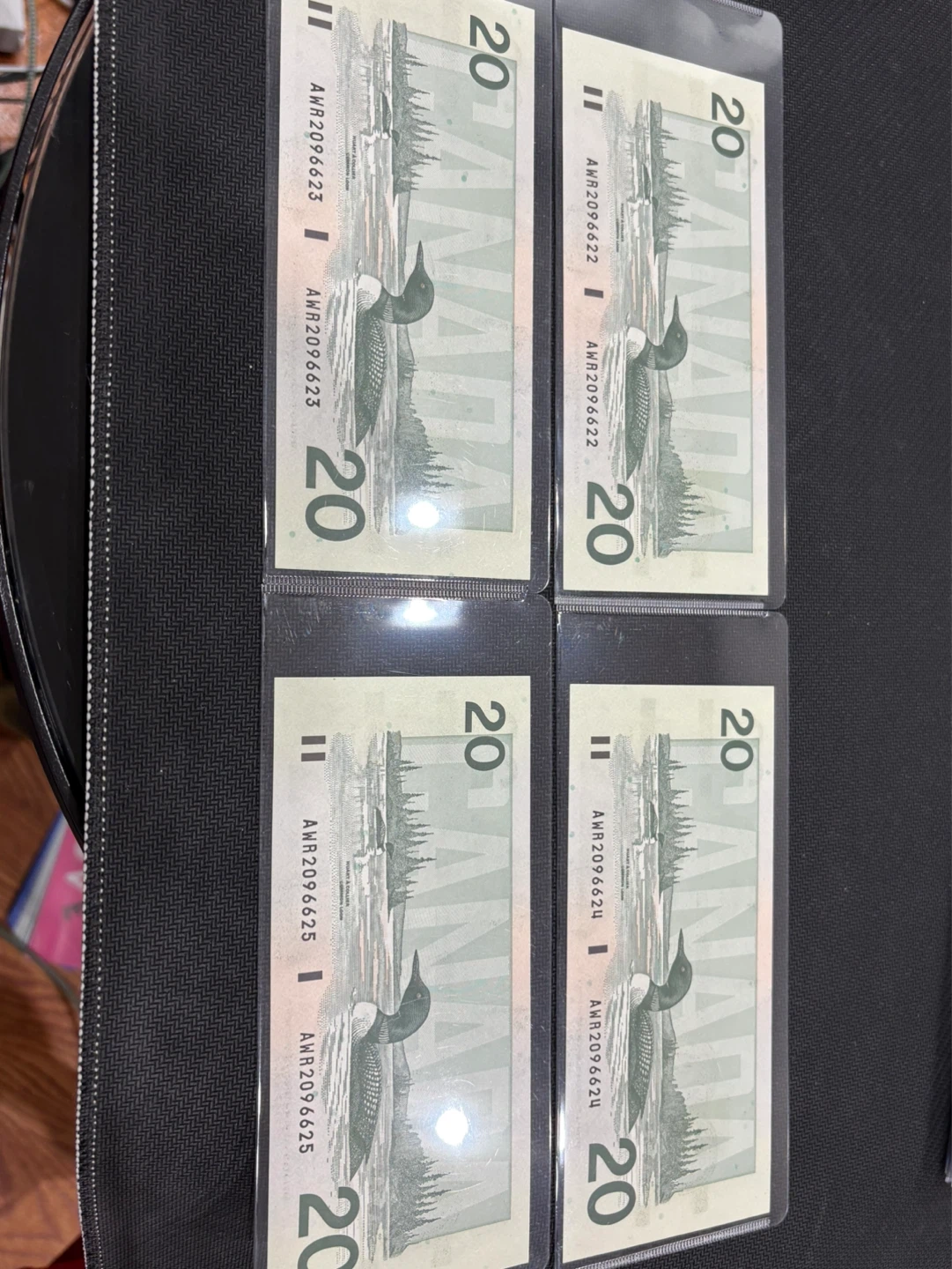 Four consecutive 2024 Canadian $20 Bills - photo 2