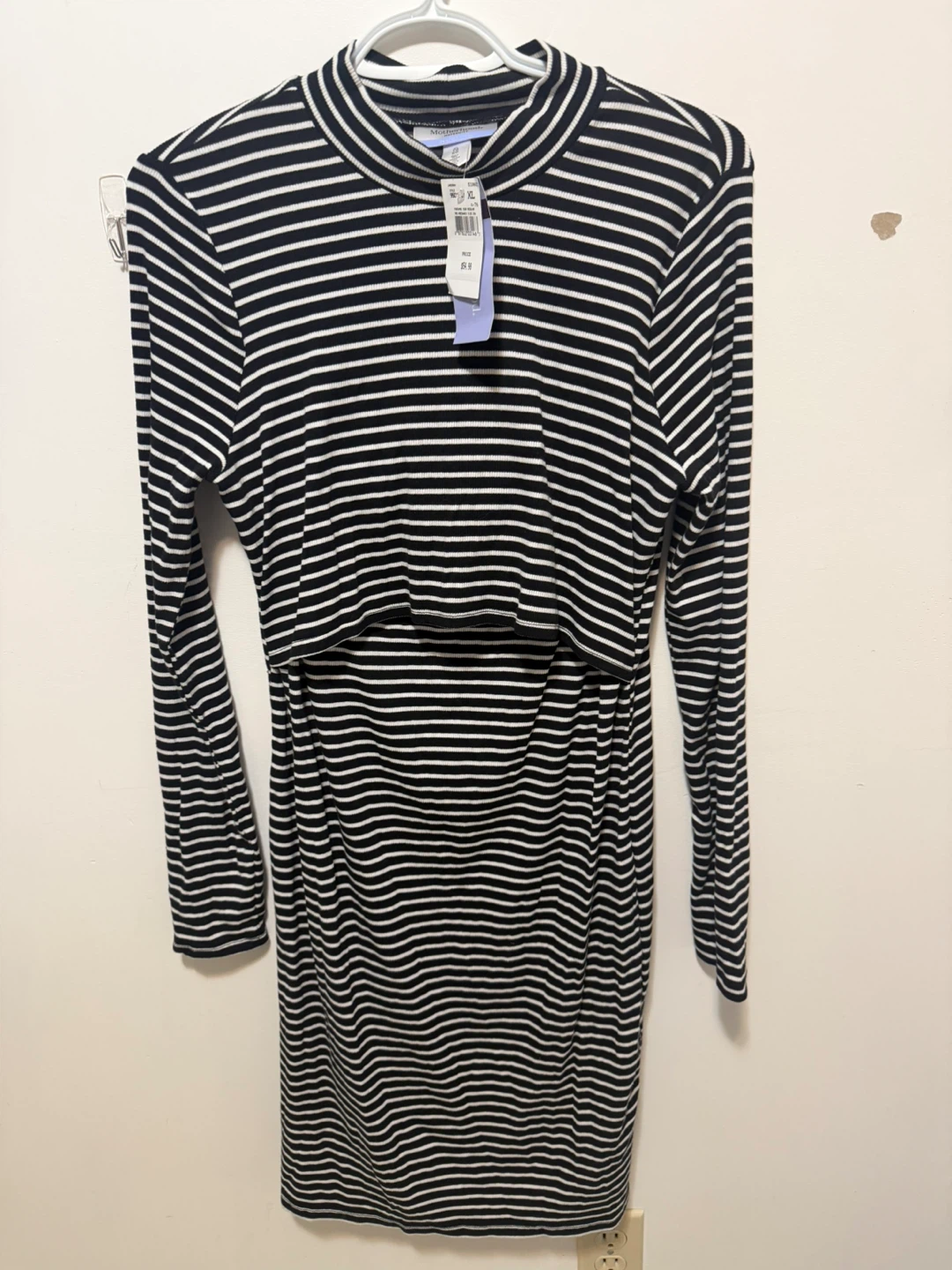 Motherhood Maternity Nursing Dress XL Black & White Stripe