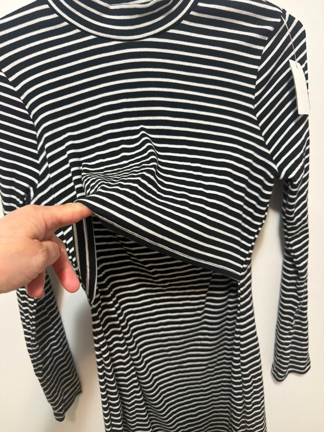 Motherhood Maternity Nursing Dress XL Black & White Stripe - photo 4