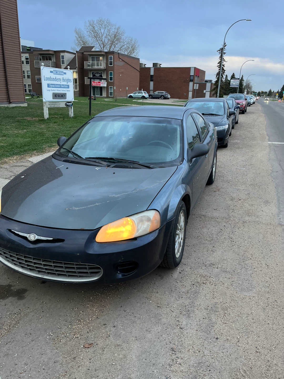 2002 Chrysler Sebring LX Sedan - photo 2