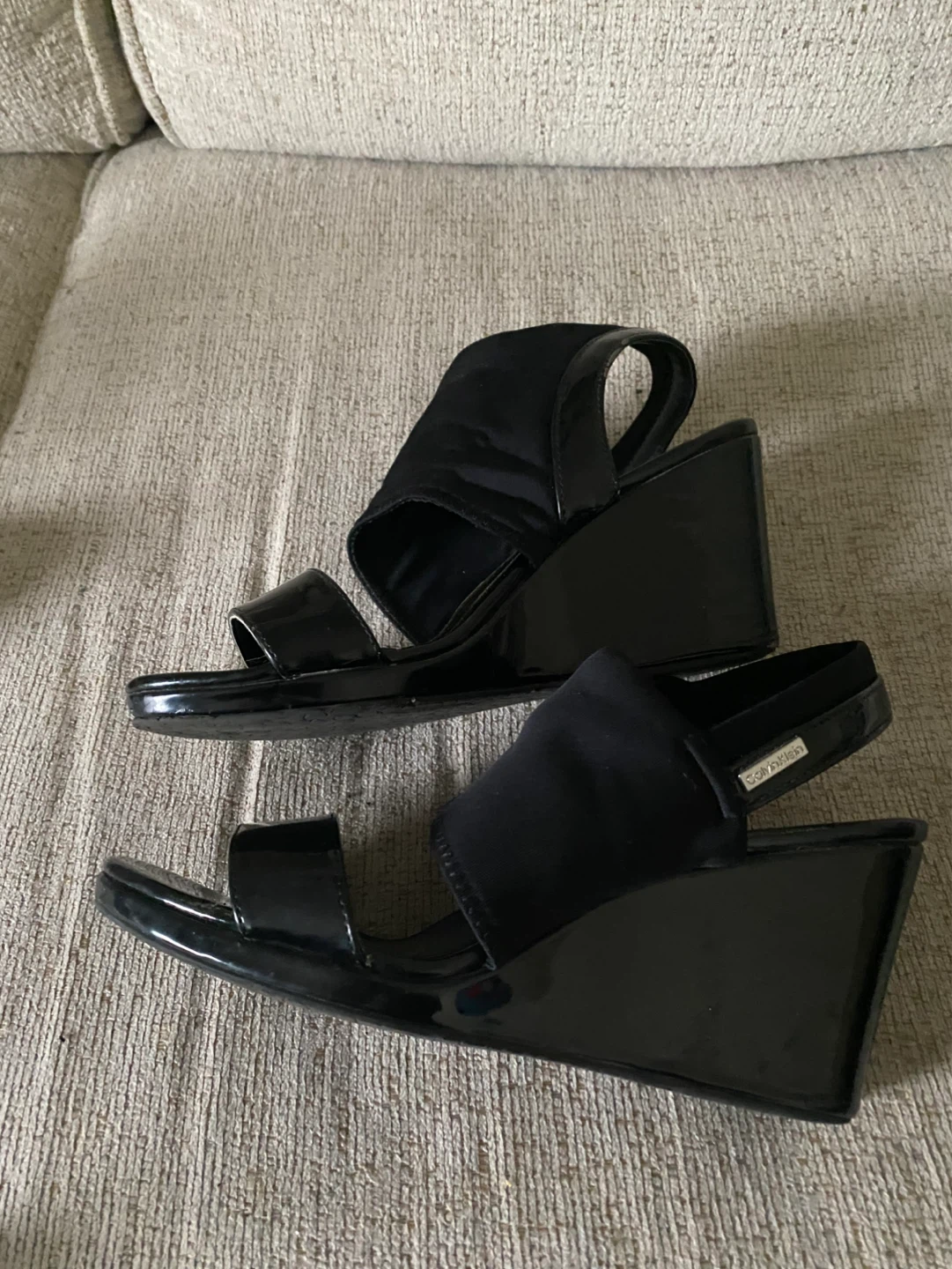 Calvin Klein Black Wedge Sandals Size 7.5 - photo 2