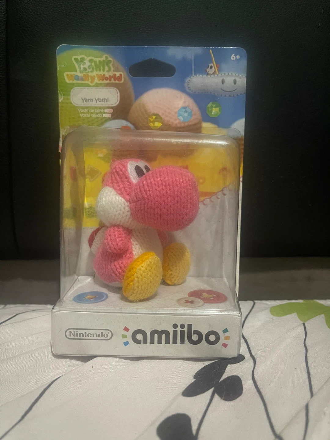 Yarn Yoshi Amiibo - Pink