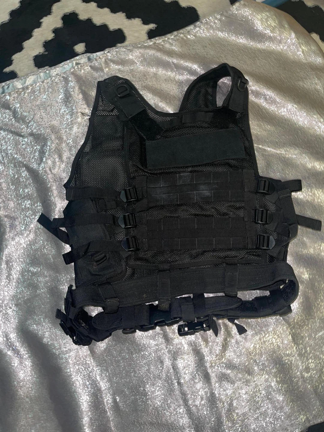 Black Tactical Vest with Multiple Pouches - photo 2