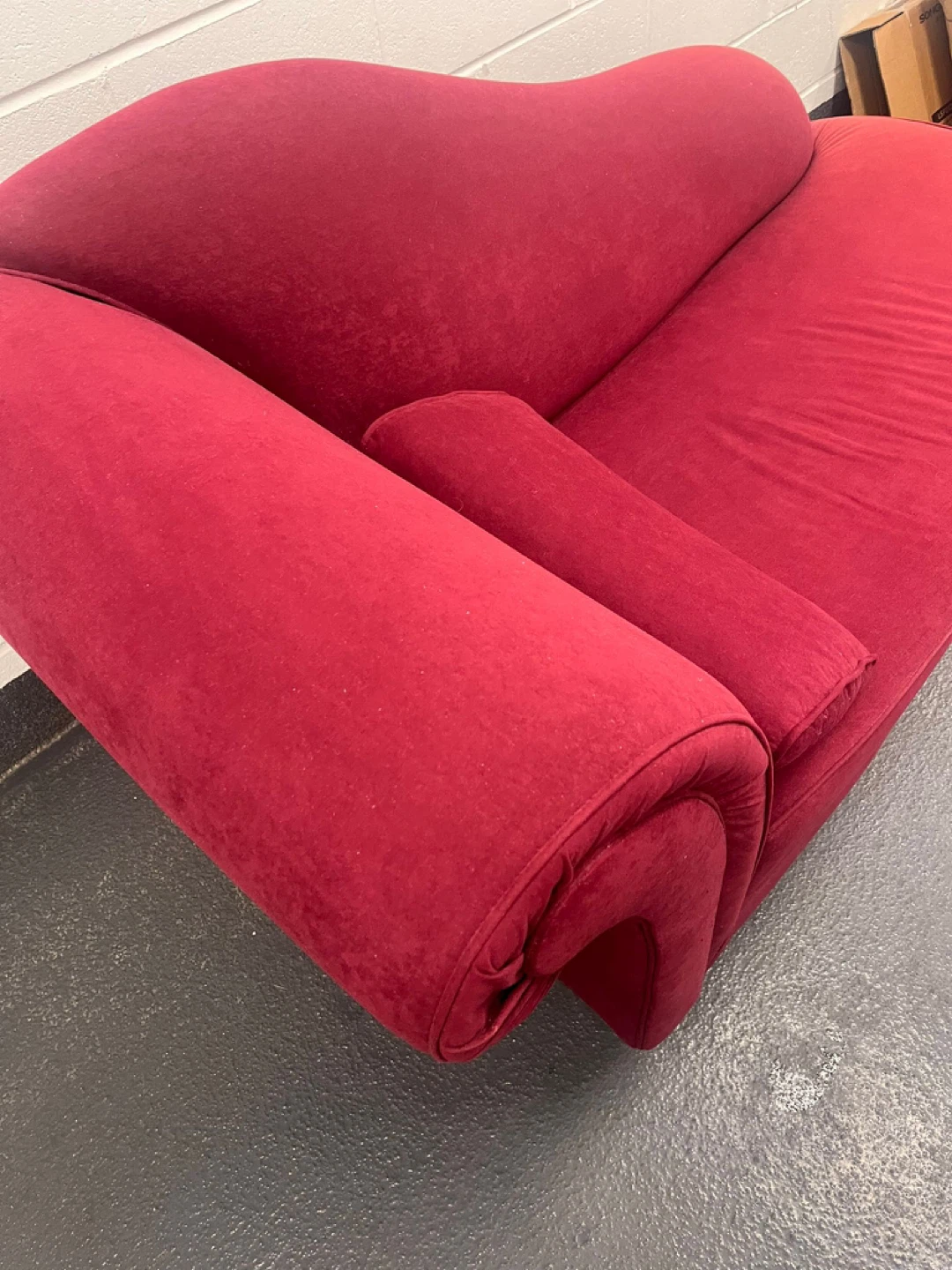 Red Chaise Lounge - photo 3