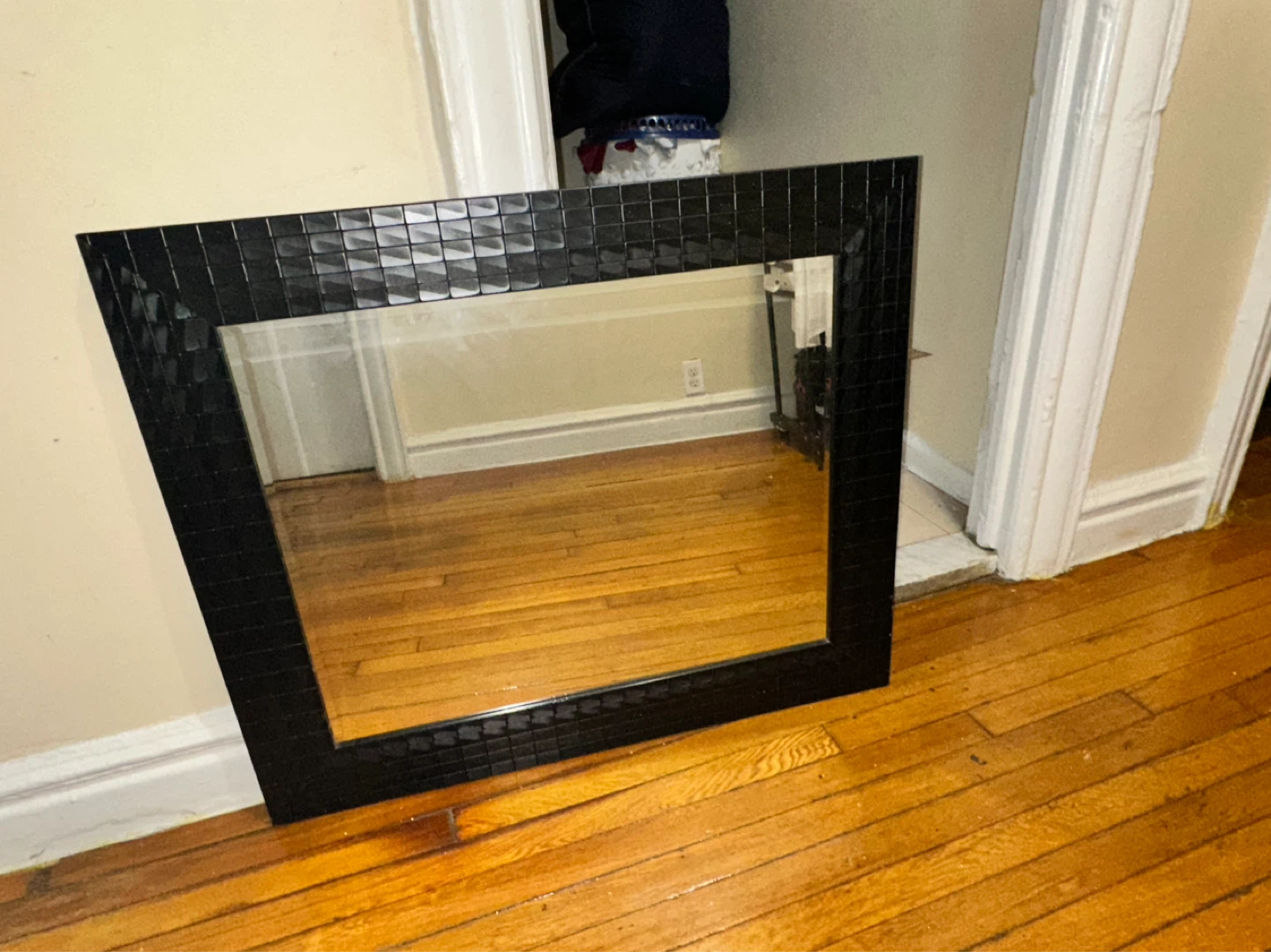 Black Mosaic Accent Wall Mirror