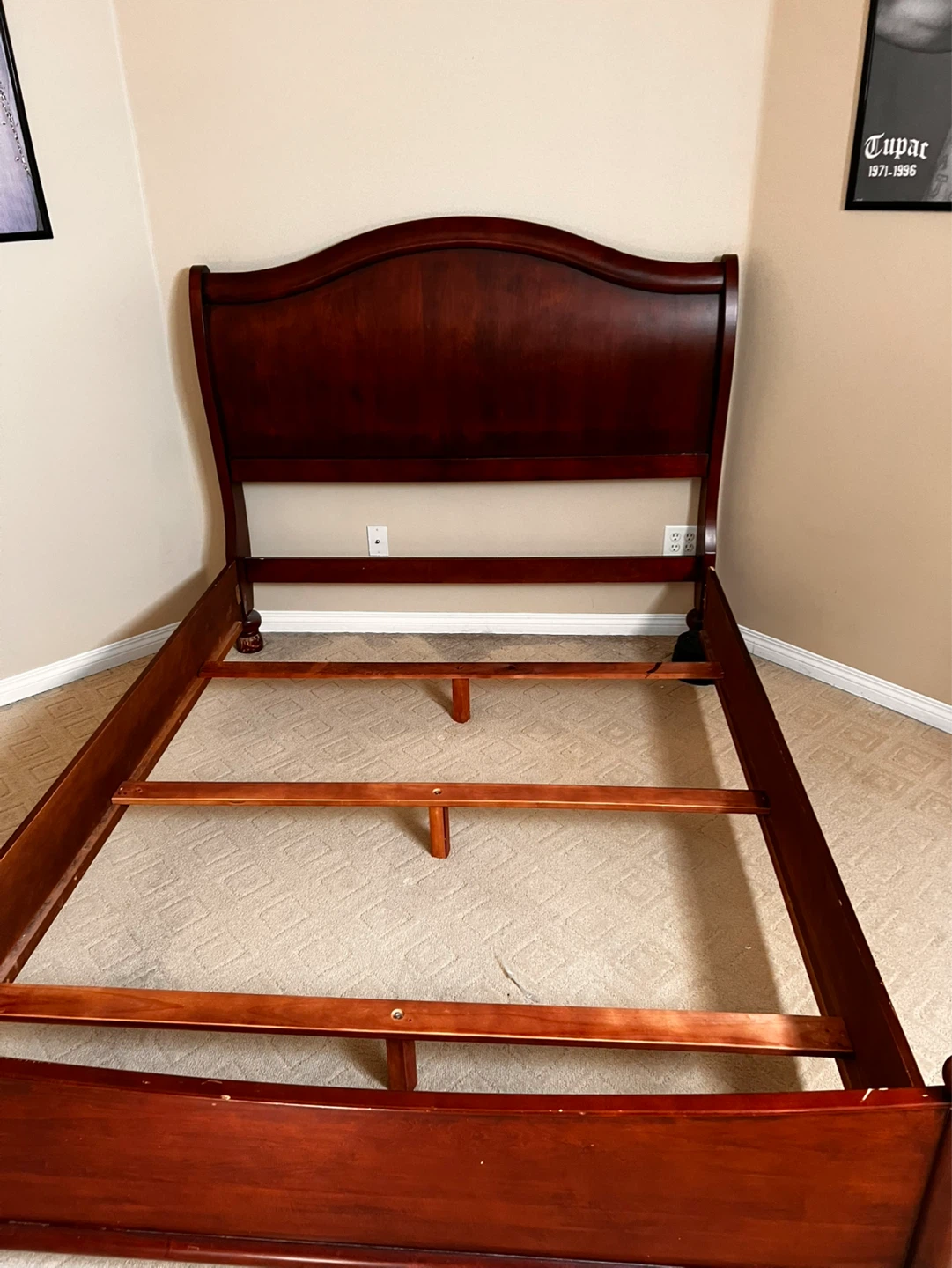 Dark Wood Bed Frame with Headboard Queen size - photo 3