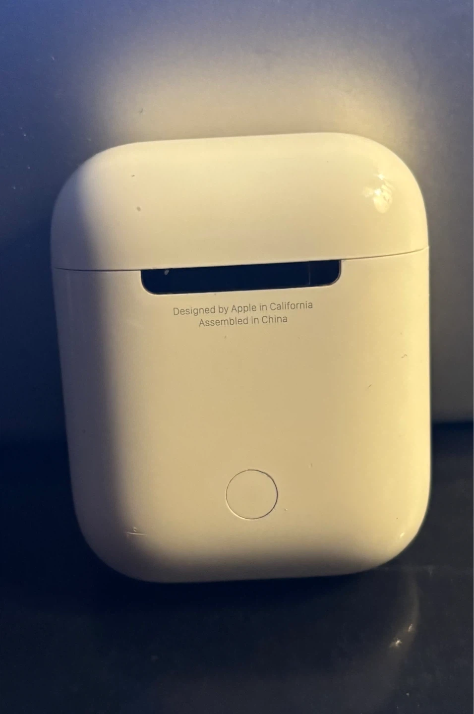 Apple AirPods with Charging Case - photo 3