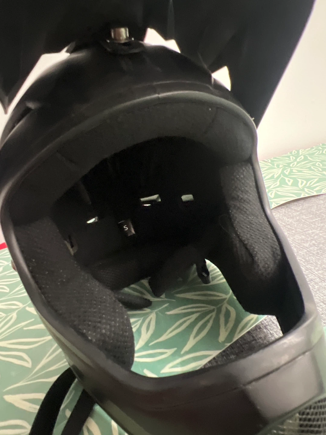 Bell Full Face Helmet SM - photo 2