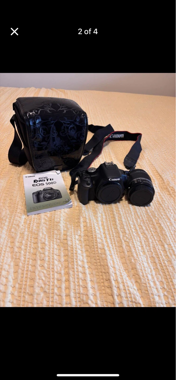 Canon Rebel T1i EOS 500D DSLR Camera with 18-55mm Lens and Bag