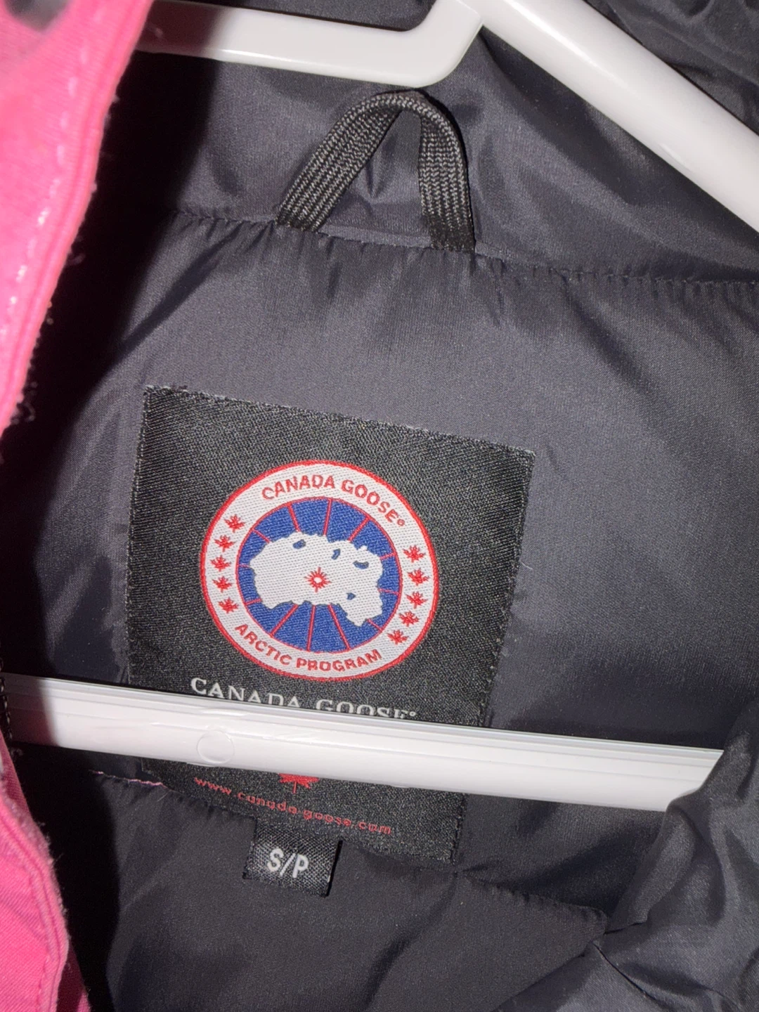Canada Goose Pink Puffer Vest - photo 2