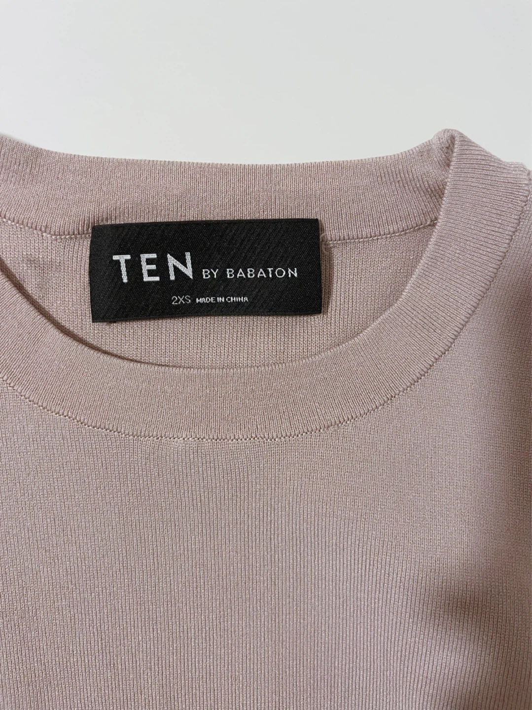 Aritzia TEN Cropped Stretchy Top - Size 2XS - photo 3