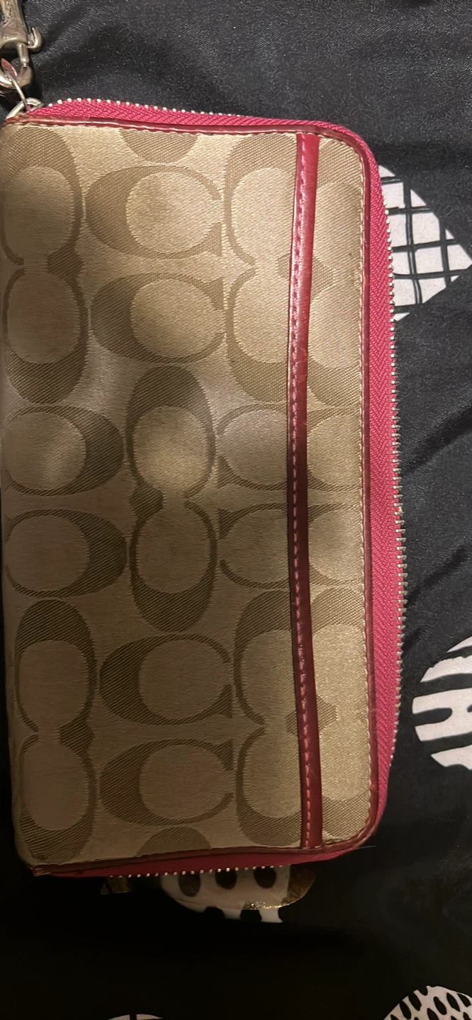 Coach Poppy Signature Zip Around Wallet - photo 3