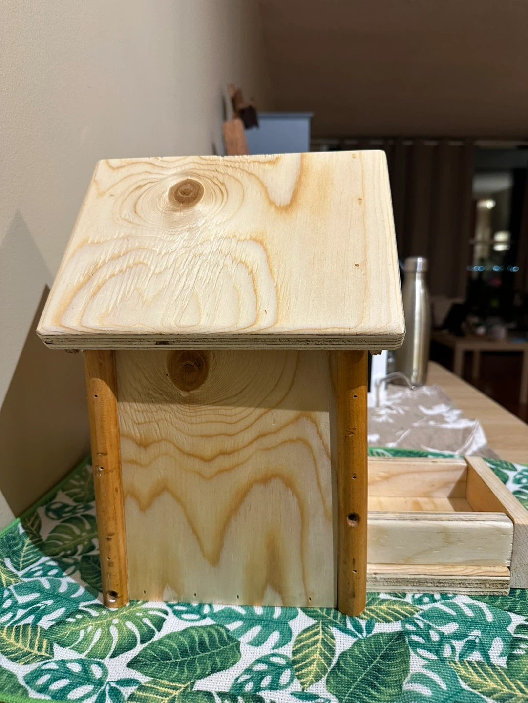 Wooden Birdhouse Feeder - photo 3