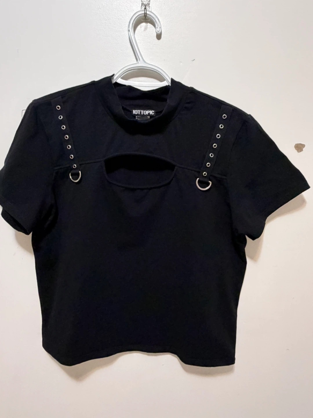 Black Hot Topic Cutout Crop Top XL