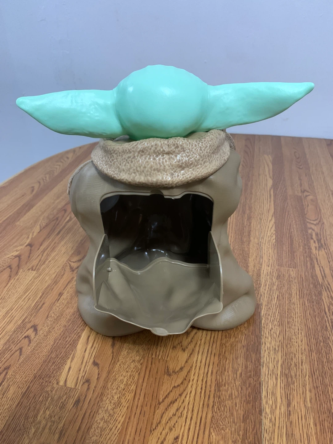 The Mandalorian… (Cinemark Exclusive) Grogu Popcorn Container - photo 4