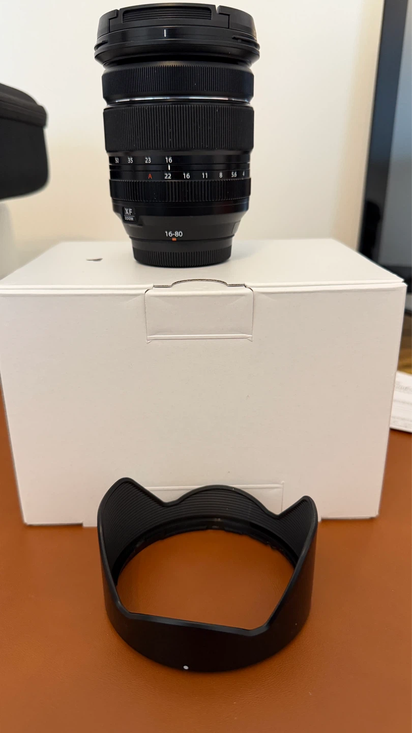 Fujifilm XF 16-80mm f/4 R OIS WR Lens - photo 2