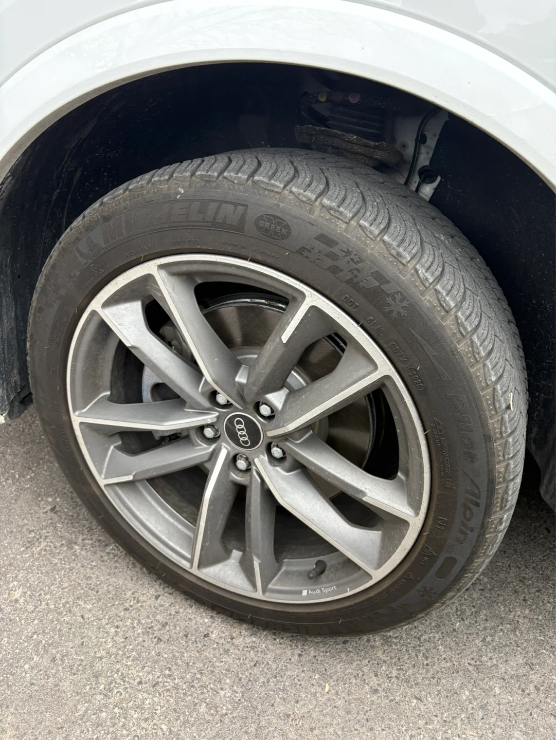 Michelin Pilot Alpin PA4 Winter Tires 255/45R19