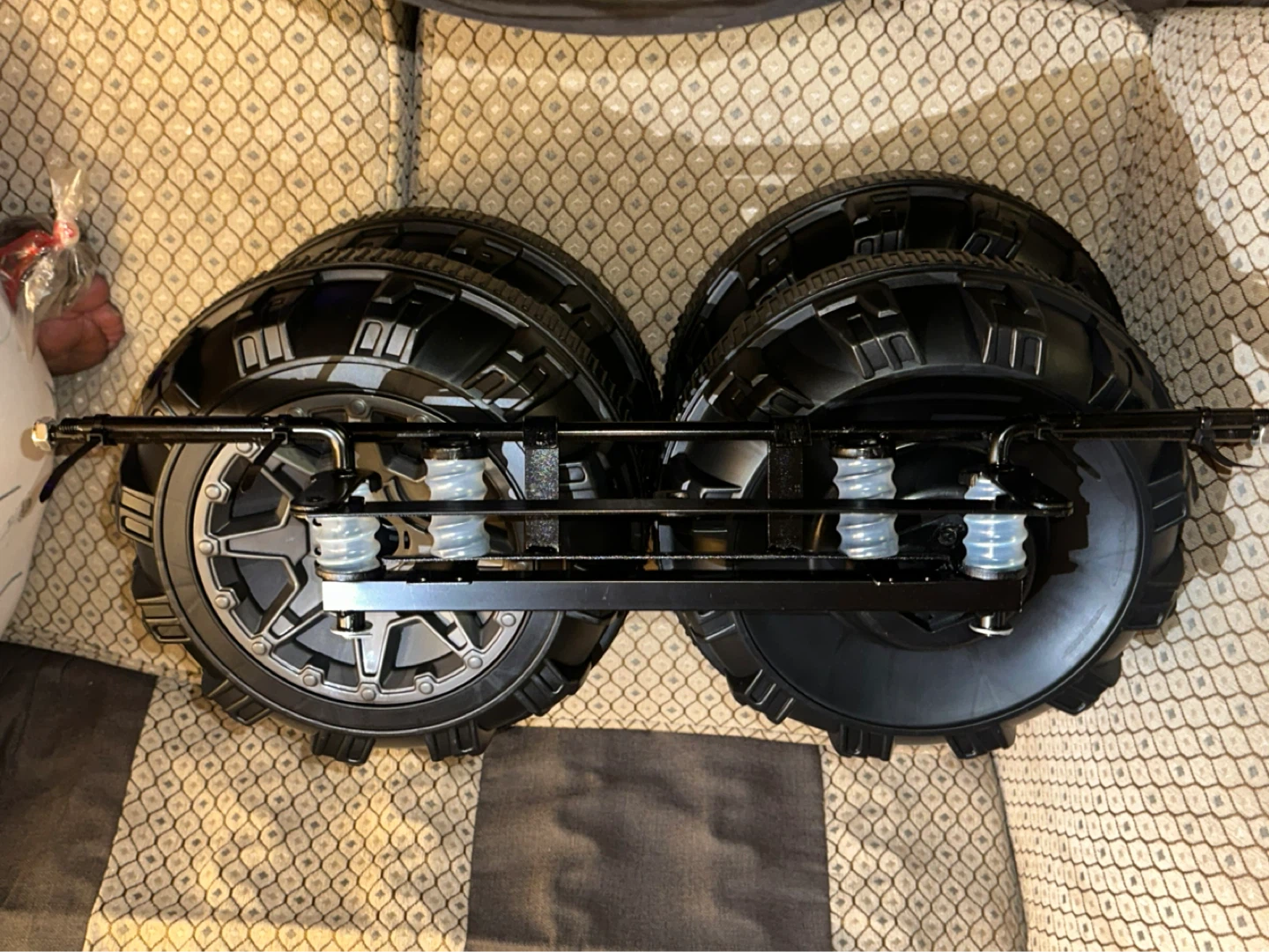 Kids Ride-On Toy Car Wheels Set - photo 4