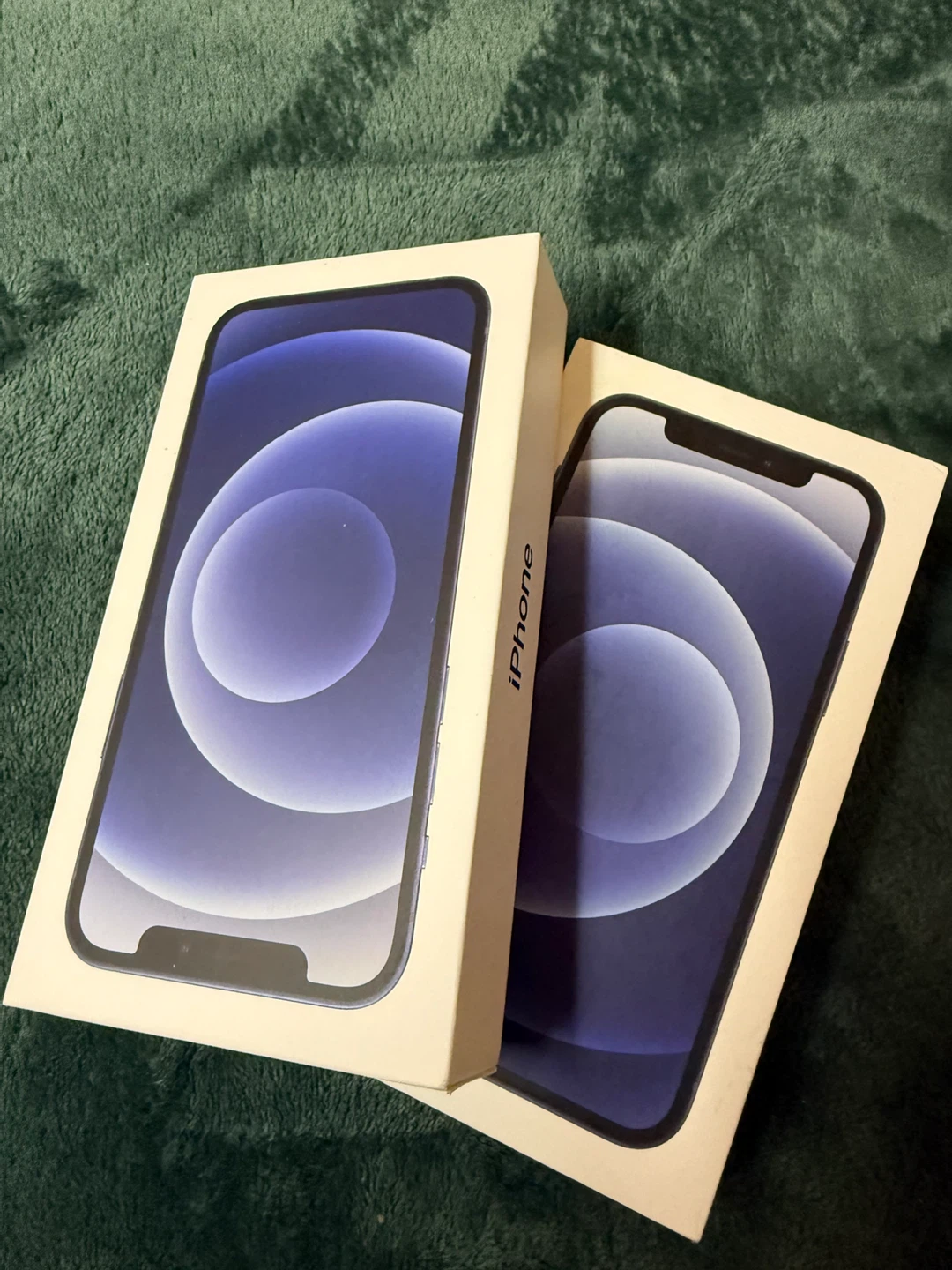 Apple iPhone 12 64GB UNLOCKED - photo 2