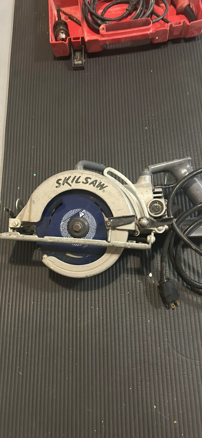 Skilsaw Circular Saw