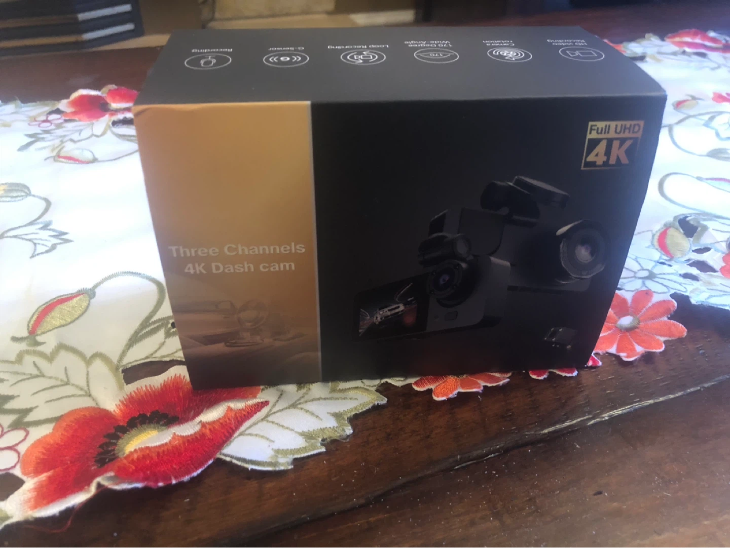 Three Channels 4K Dash Cam - photo 2