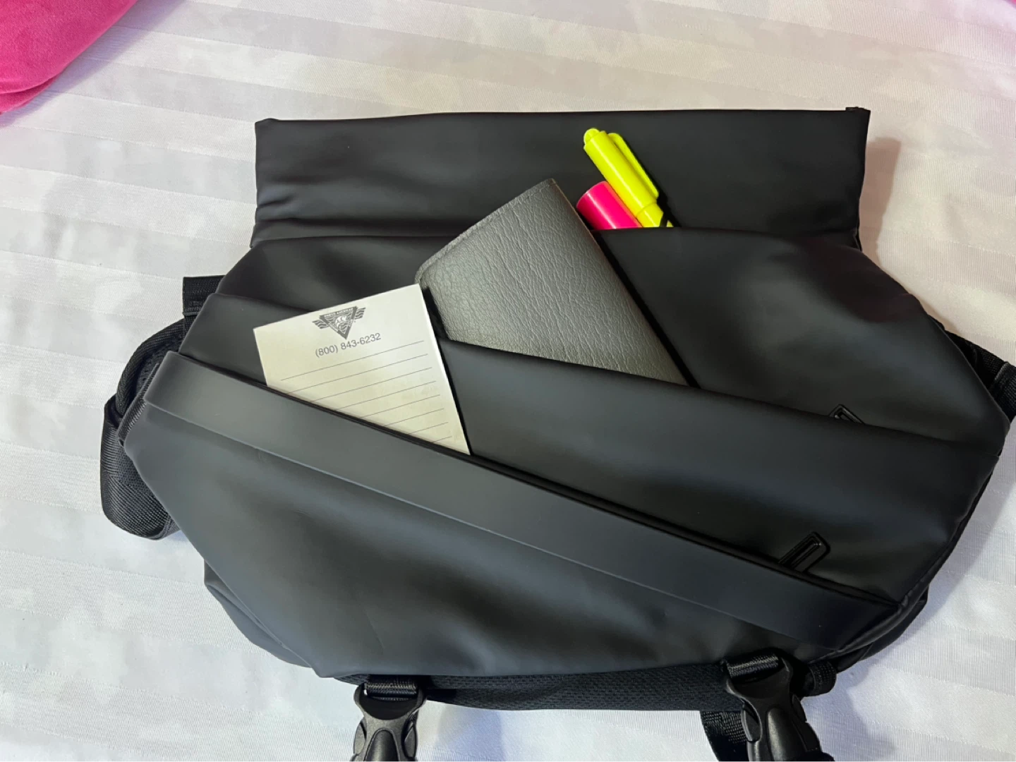 NIID Radiant Urban Sling R1 in Meteorite Black. - photo 4