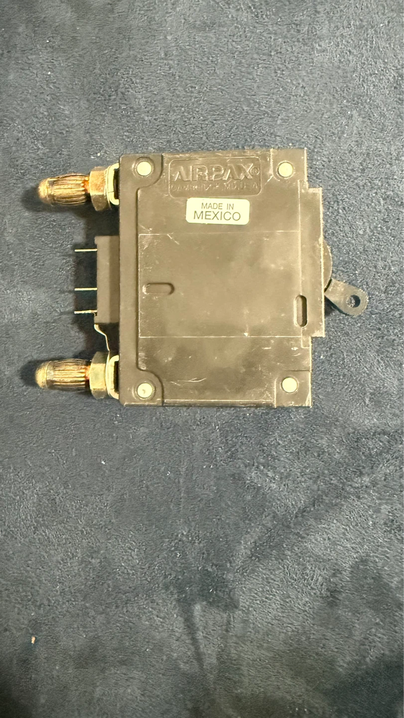 AIRPAX Magnetic Circuit Breaker LELK1-1REC4-30326-15 - photo 2