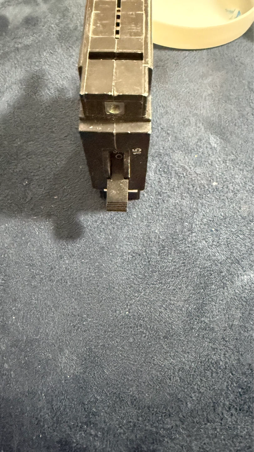 AIRPAX Magnetic Circuit Breaker LELK1-1REC4-30326-15 - photo 3