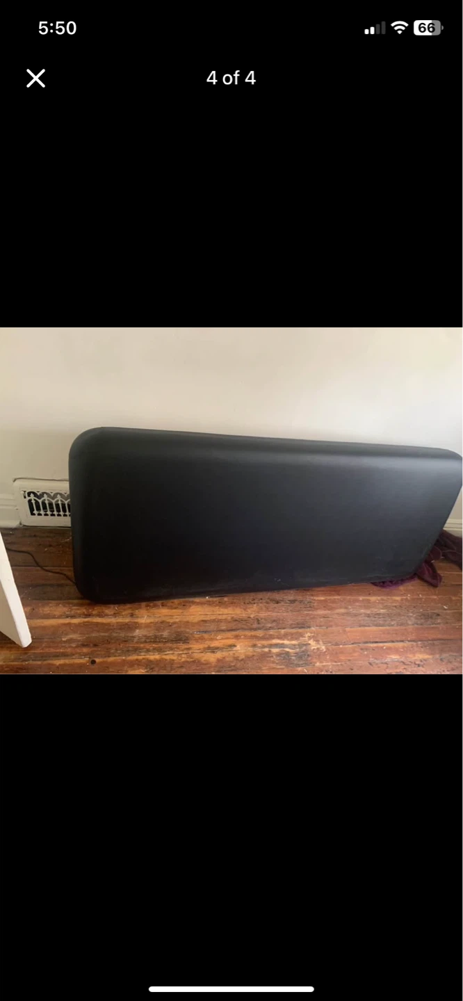 Cedar Massage / Esthetics / Lash Table - photo 3