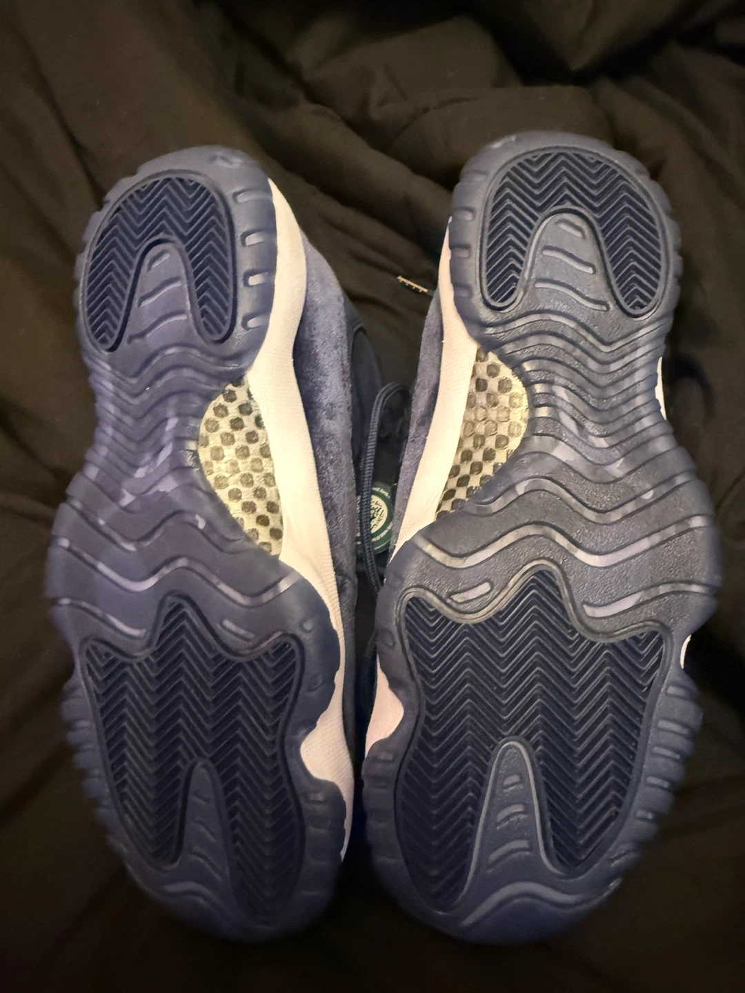 Air Jordan 11 Retro Velvet Navy Blue Sneakers - photo 3