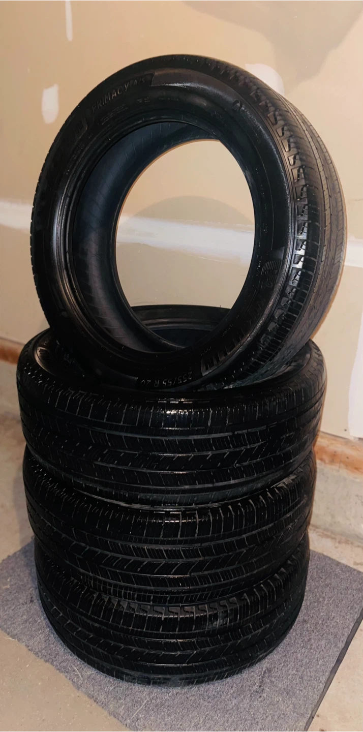 Michelin 255/55R20 Tires Set of 4 – $400 OBO