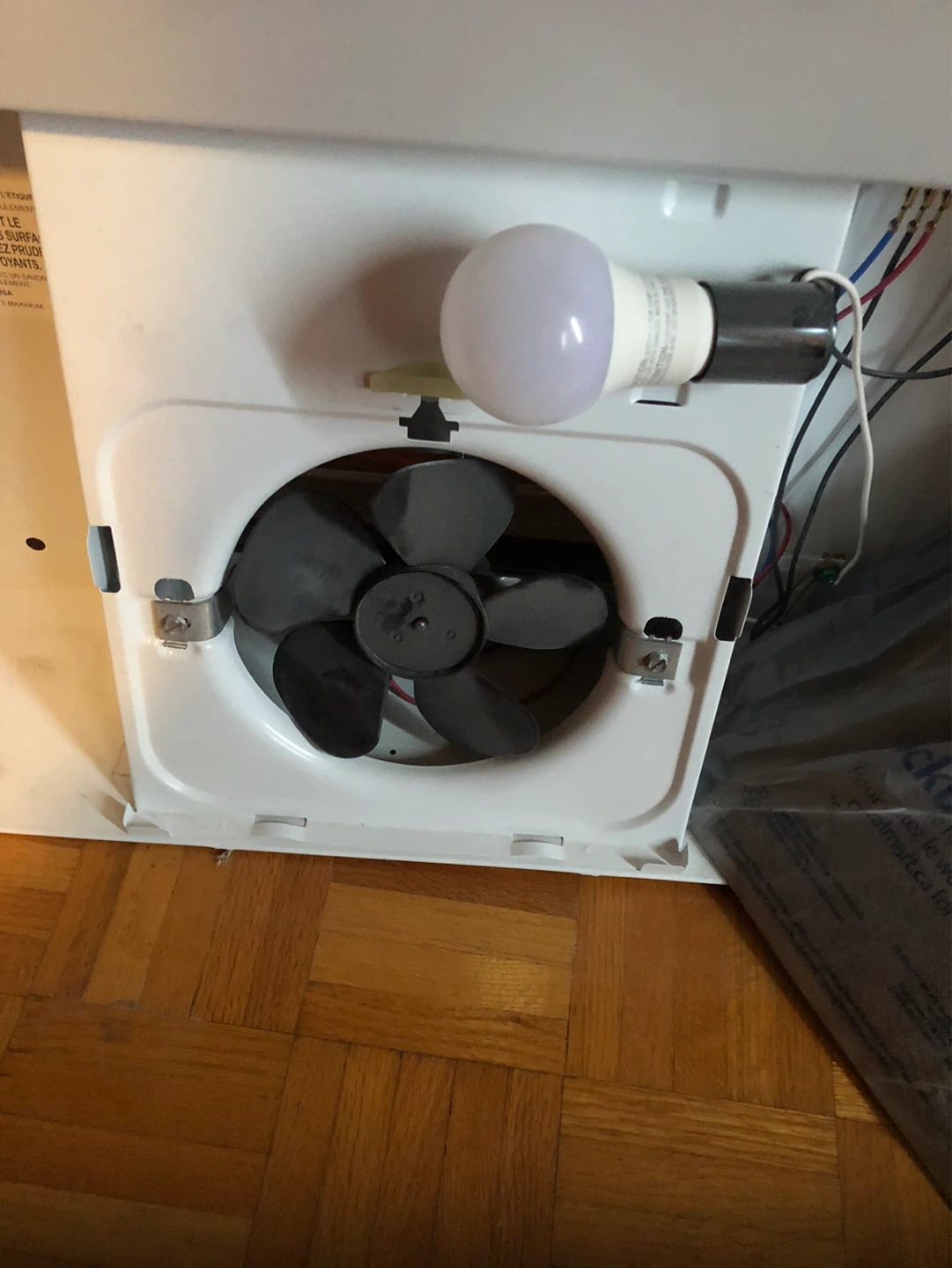 Broan Range Hood Fan and Light Unit - photo 2