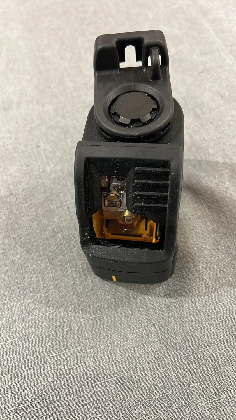 -Like New- Dewalt Green Laser - photo 3