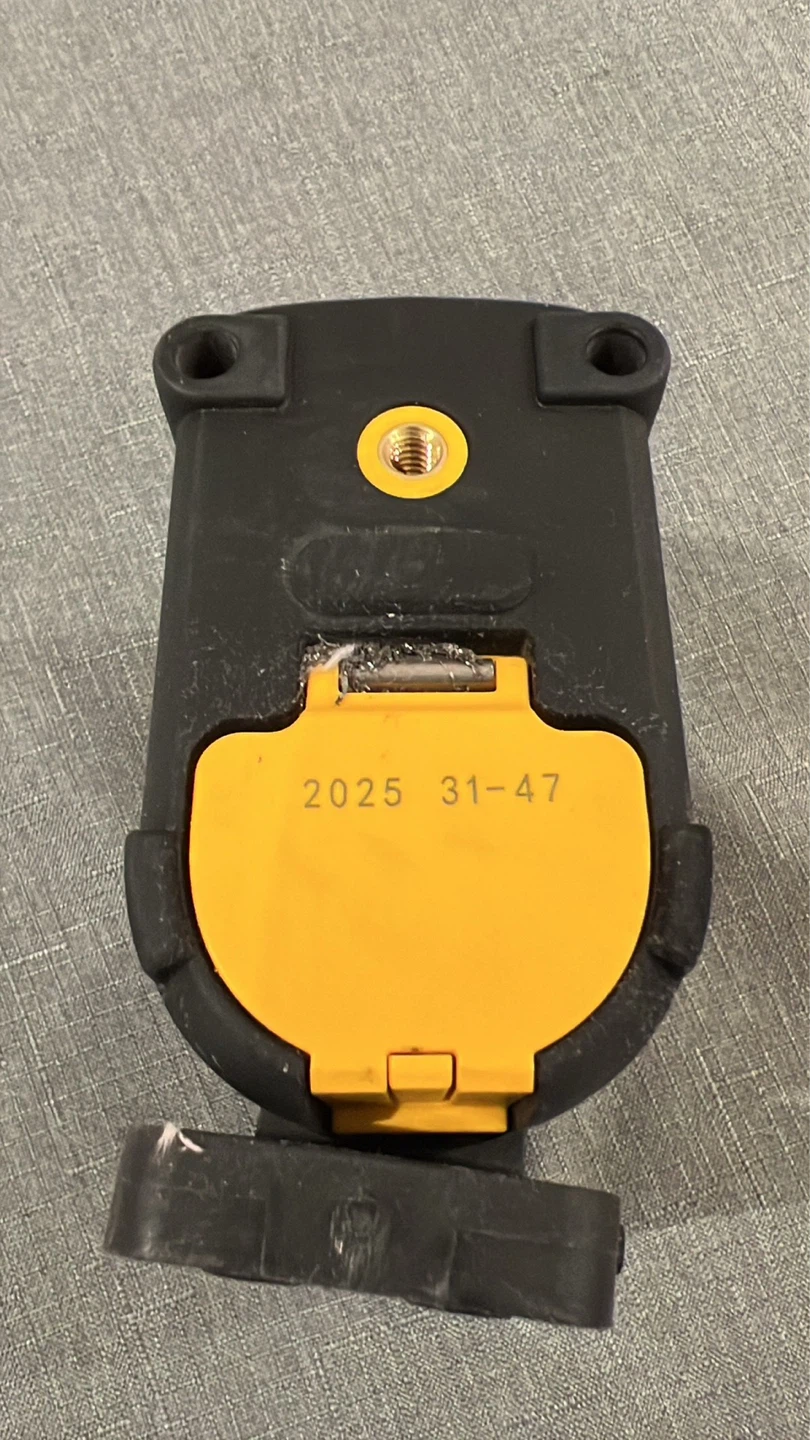 -Like New- Dewalt Green Laser - photo 4