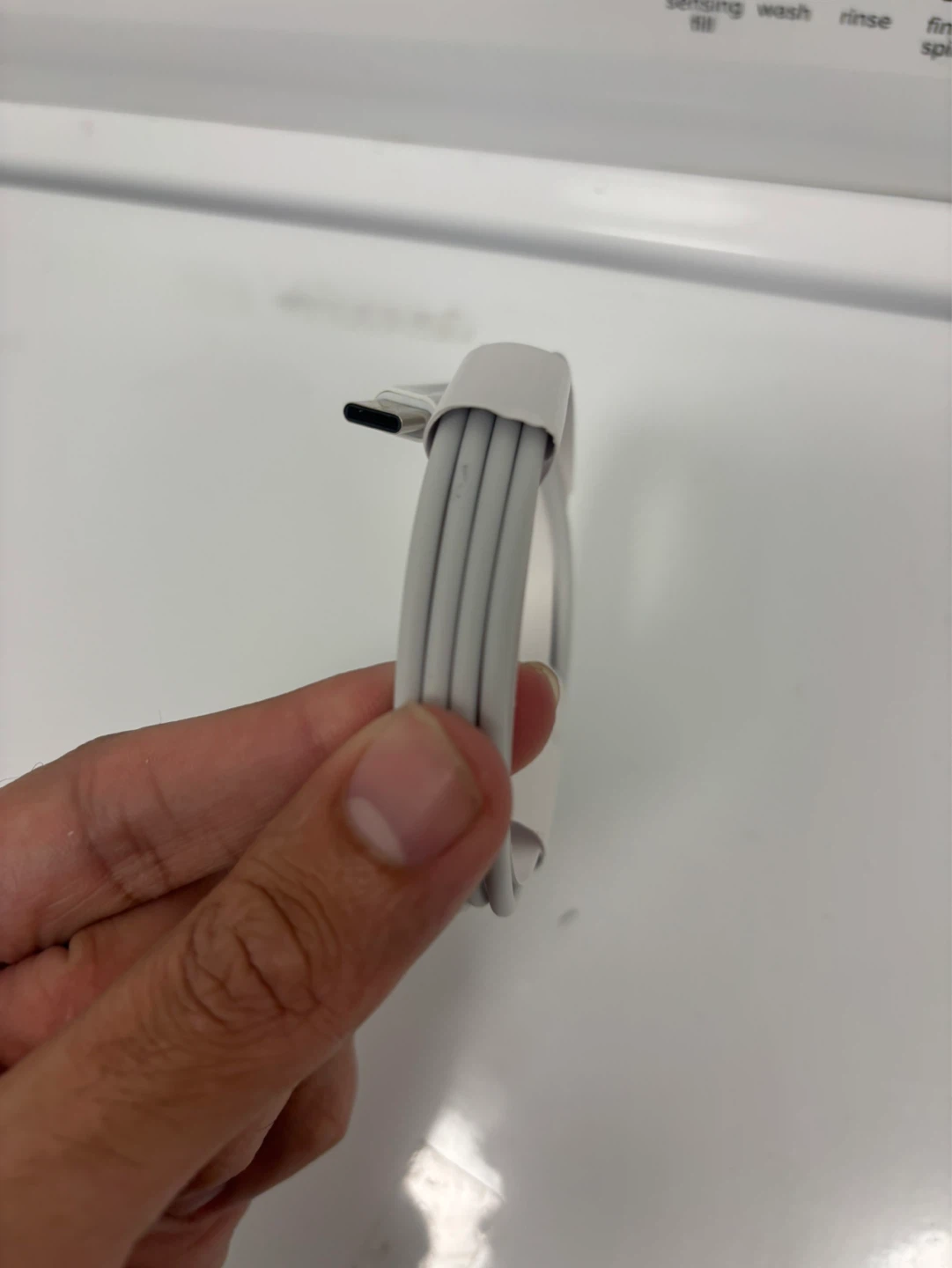 USB-C to Lightning Cable - photo 5