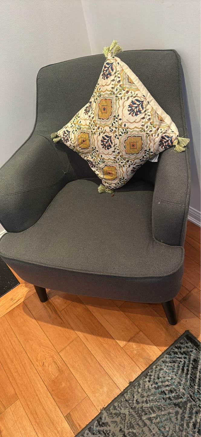 Grey Accent Chair with Decorative Pillow - photo 2