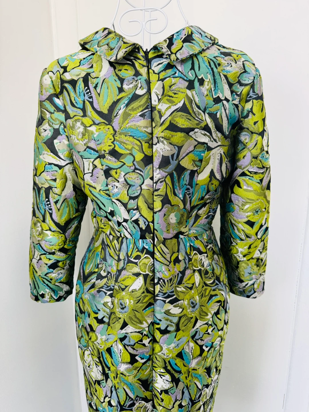 Floral Brocade Dress with Collar - photo 5