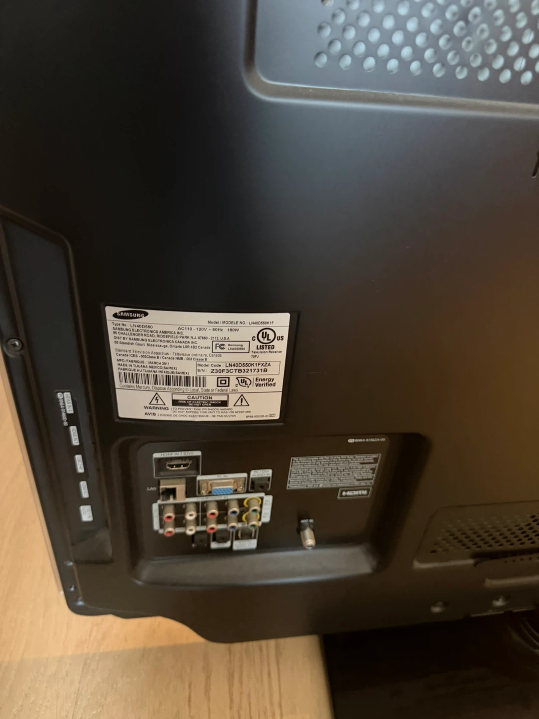Samsung LN40D503F2FXZA 40" HDTV - photo 3