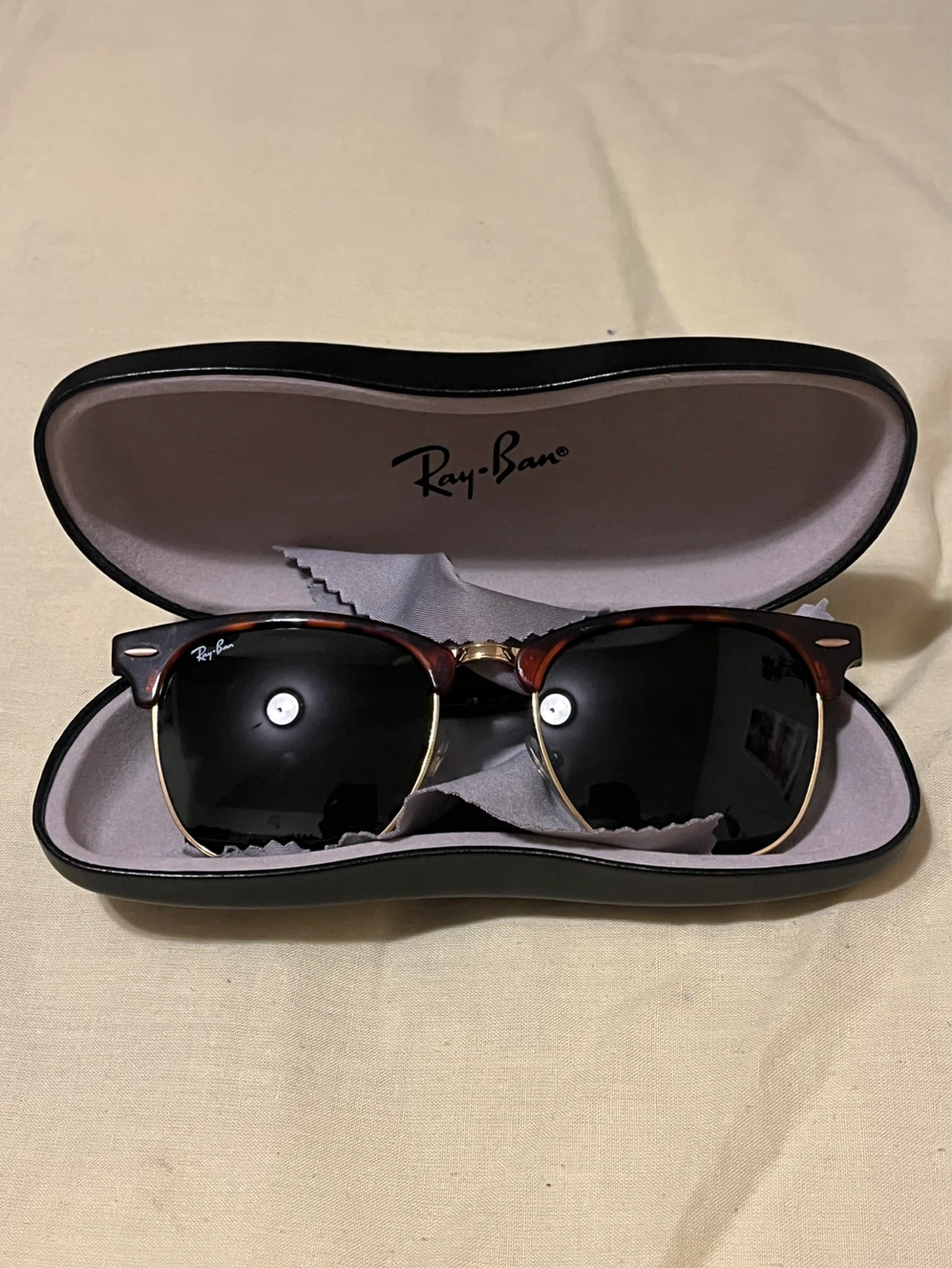 Ray-Ban Clubmaster Sunglasses