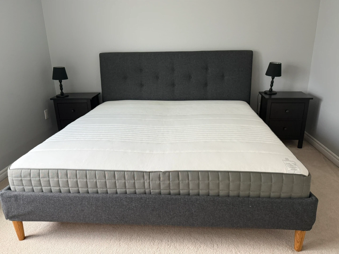 Ikea bed frame with mattress, 2 drawers and 2 table lamps - photo 2
