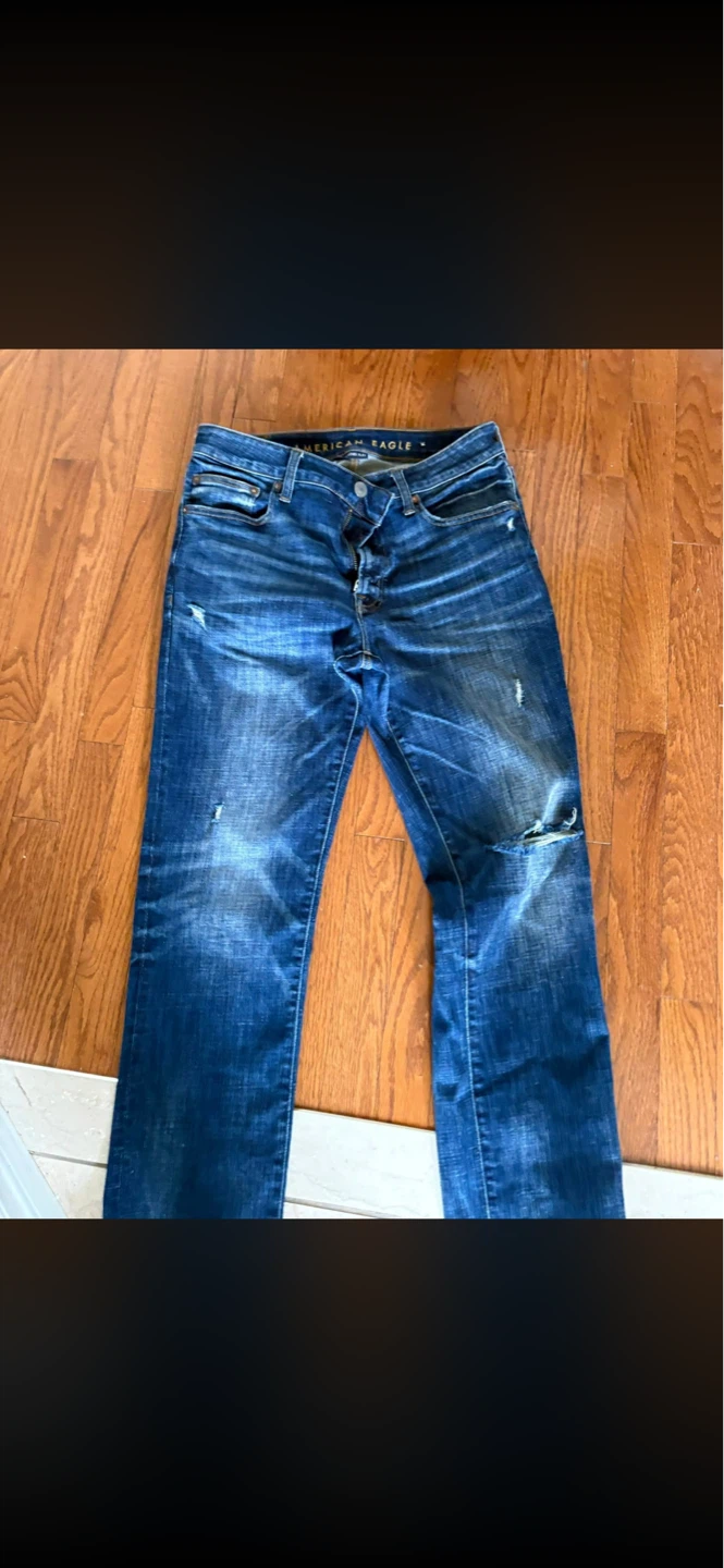 American Eagle Men's Blue Jeans