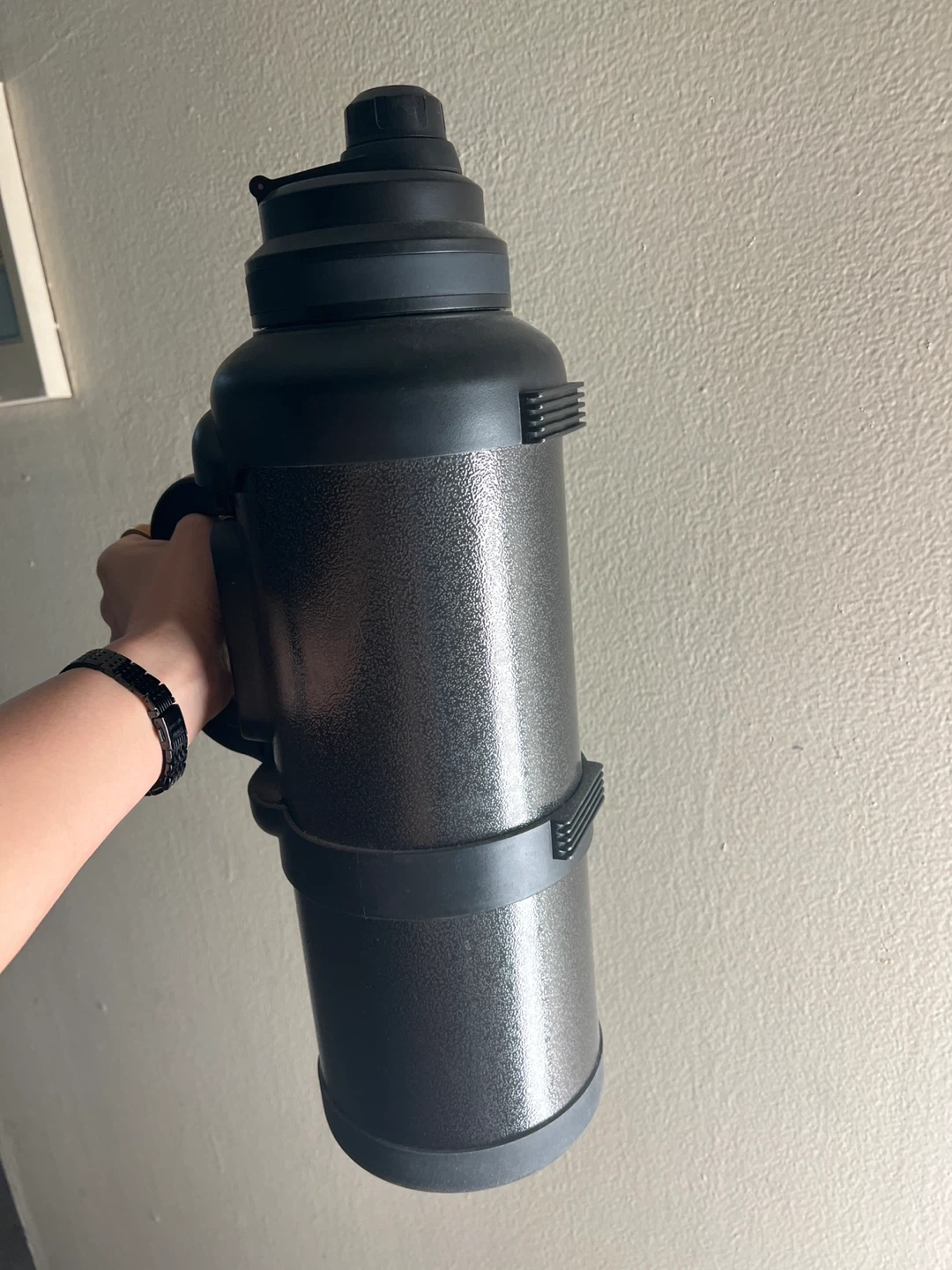 Manna 4L Water Bottle with Handle