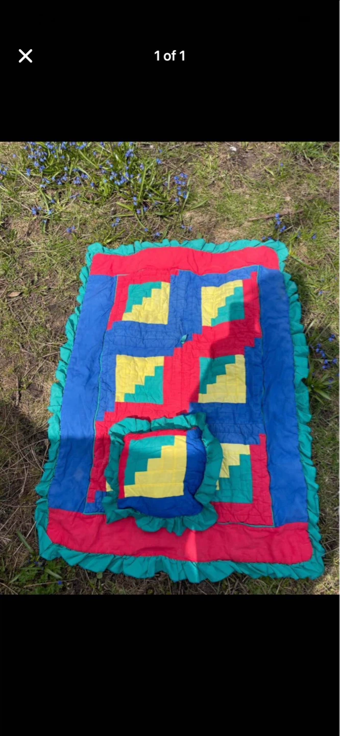 Colourful Quilted Blanket and Pillow Set