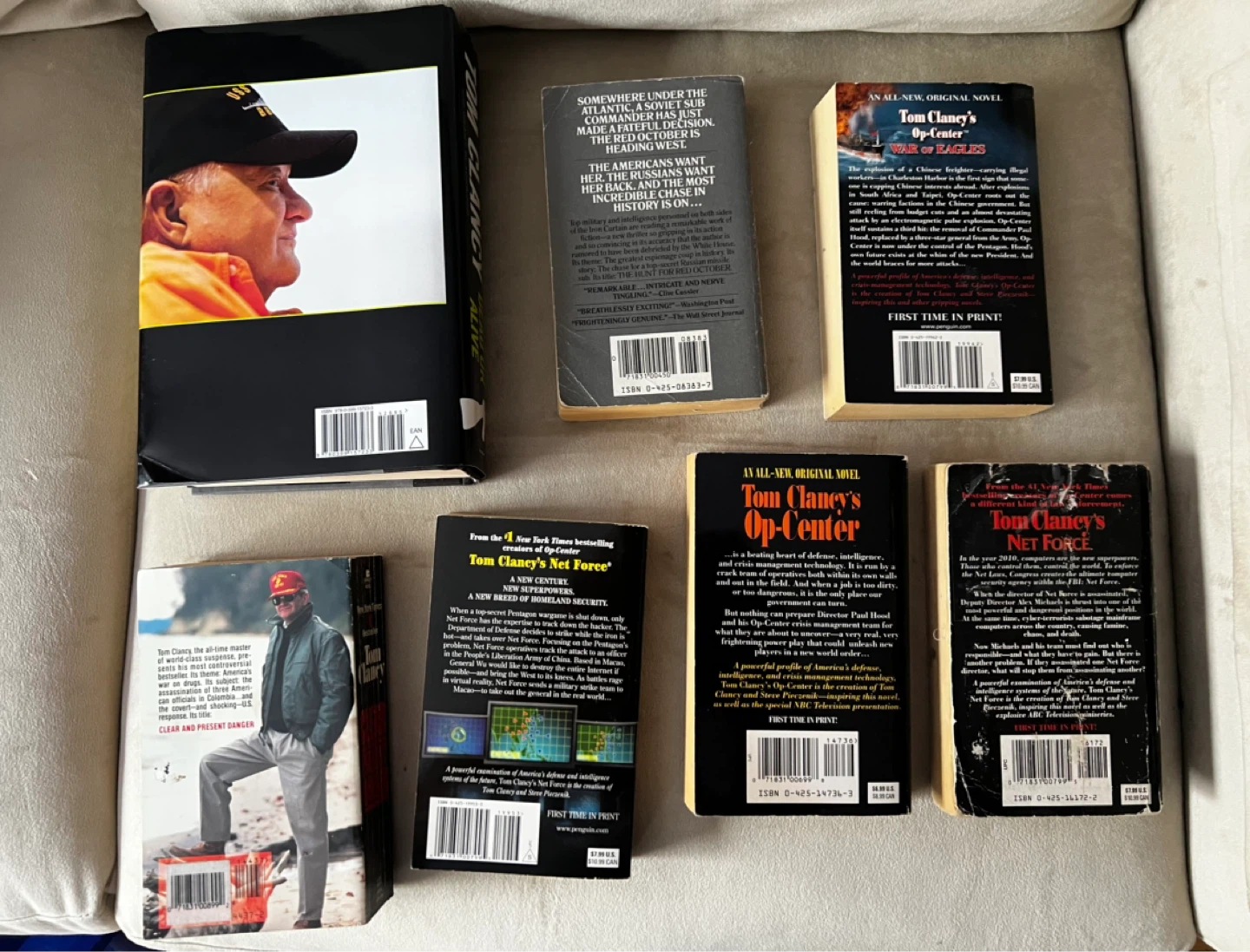 Lot of 7 Tom Clancy Books - photo 2