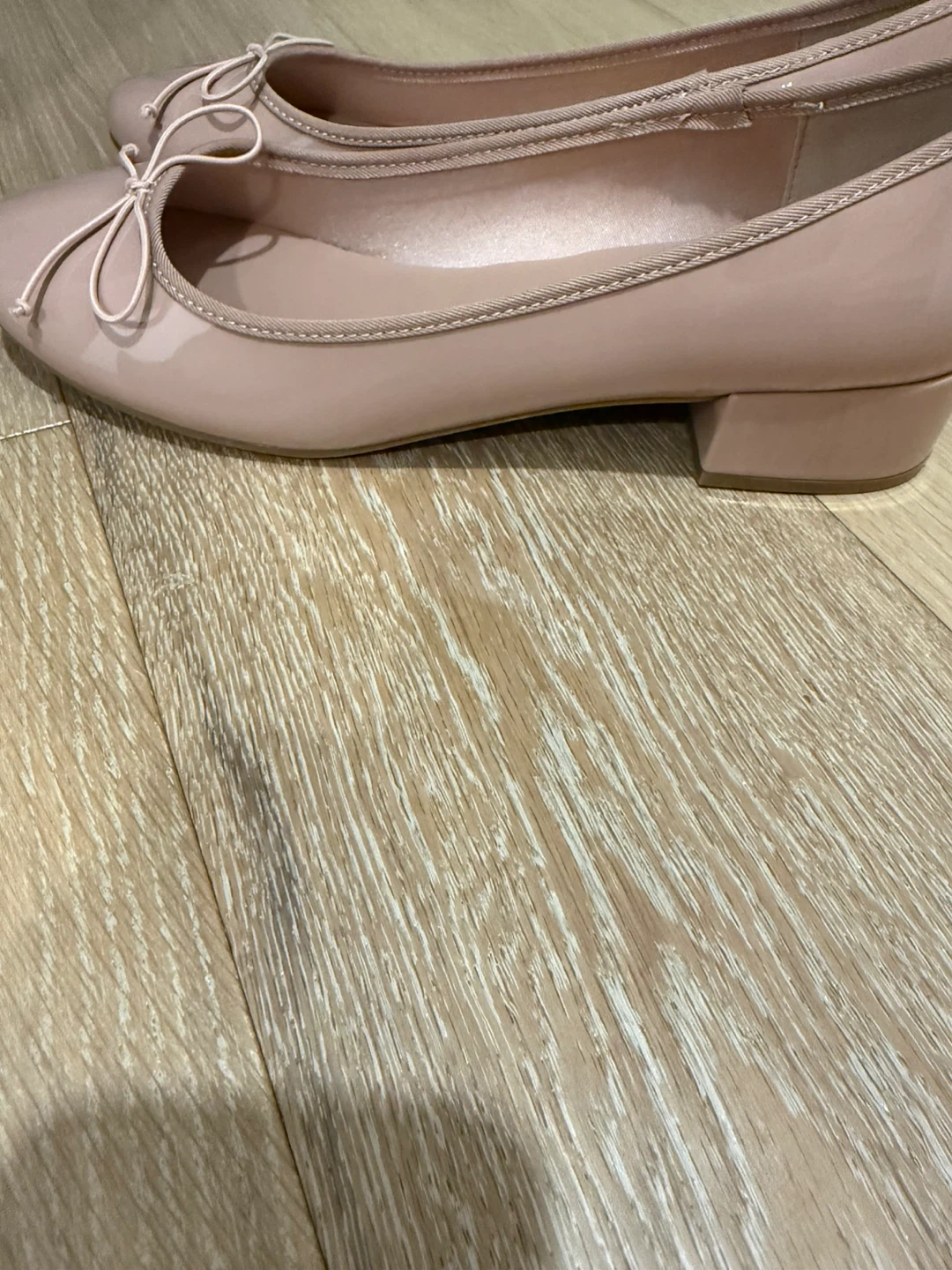 Beige pumps size 9 - photo 2
