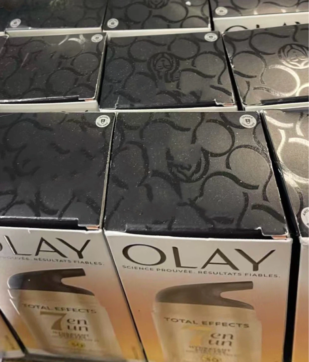 Olay Total Effects 7-In-One Anti-Aging Face Moisturizer 50 mL - photo 2